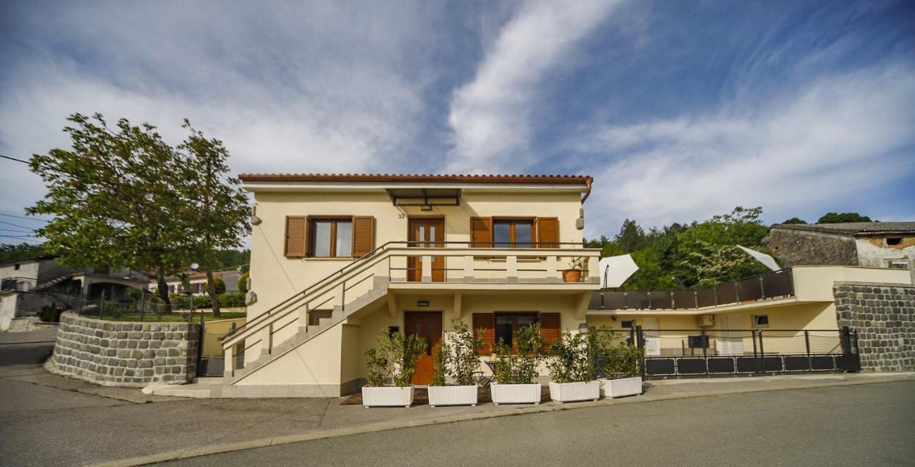 Villa Casa Tilia Sapjane Esterno foto