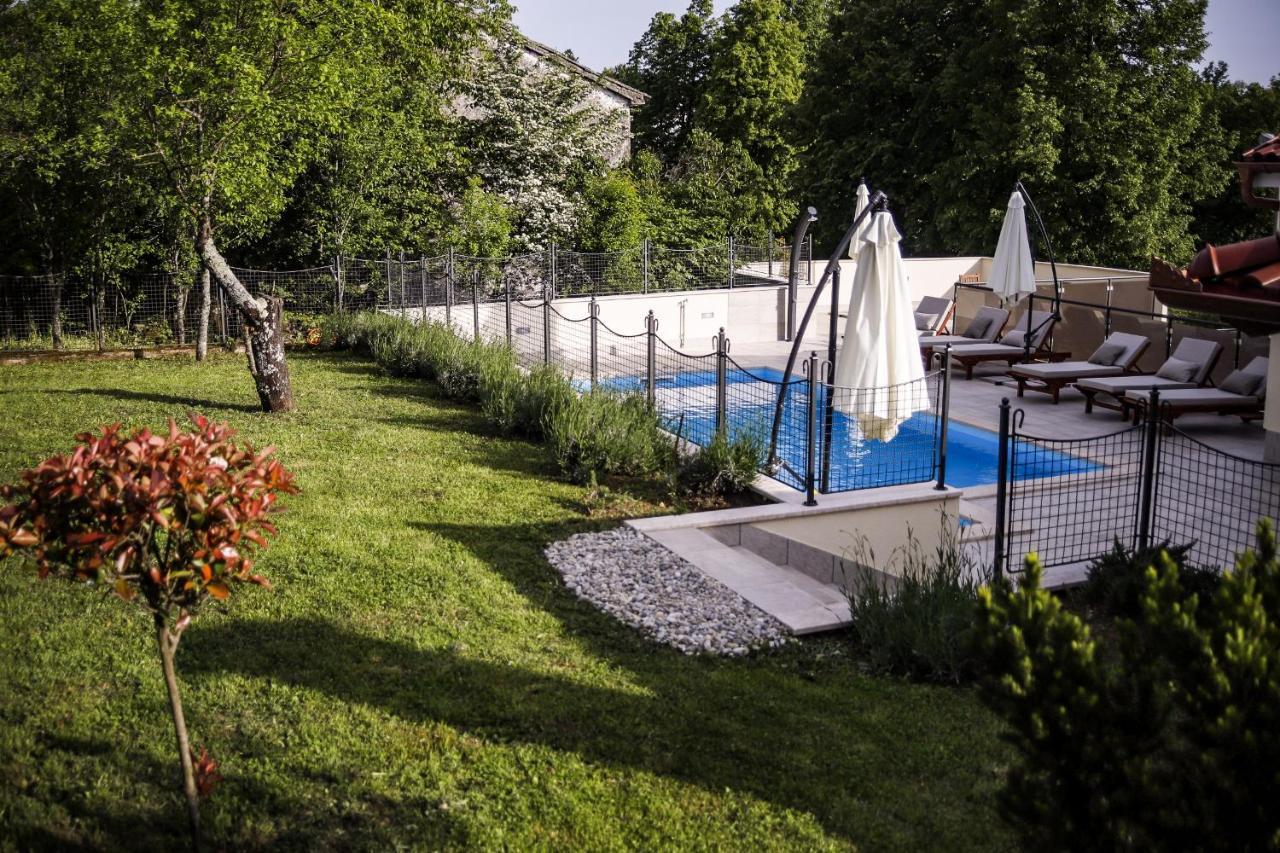 Villa Casa Tilia Sapjane Esterno foto
