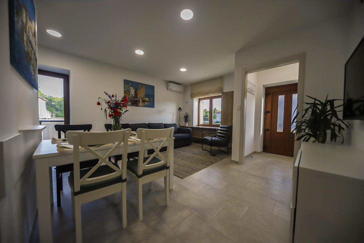 Villa Casa Tilia Sapjane Esterno foto